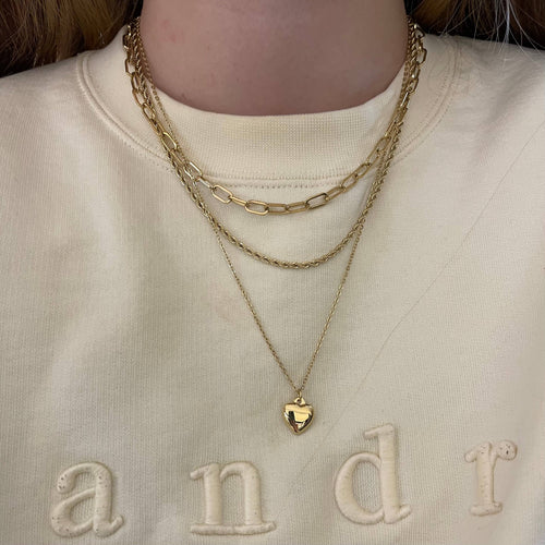 Amour Necklace