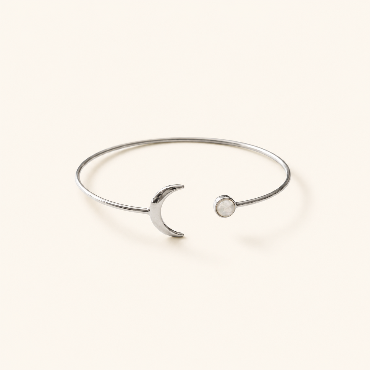 Lunéa Cuff